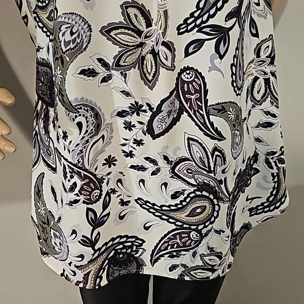 Loft Outlet Round Collar sleeveless Paisley Shell Size M New no tags - Picture 3 of 9
